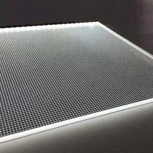 Schneiden von Acrylplatten Anpassungsfähige und kostenlose Proben